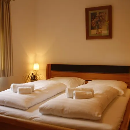Roulette Und Zimmer Apartment